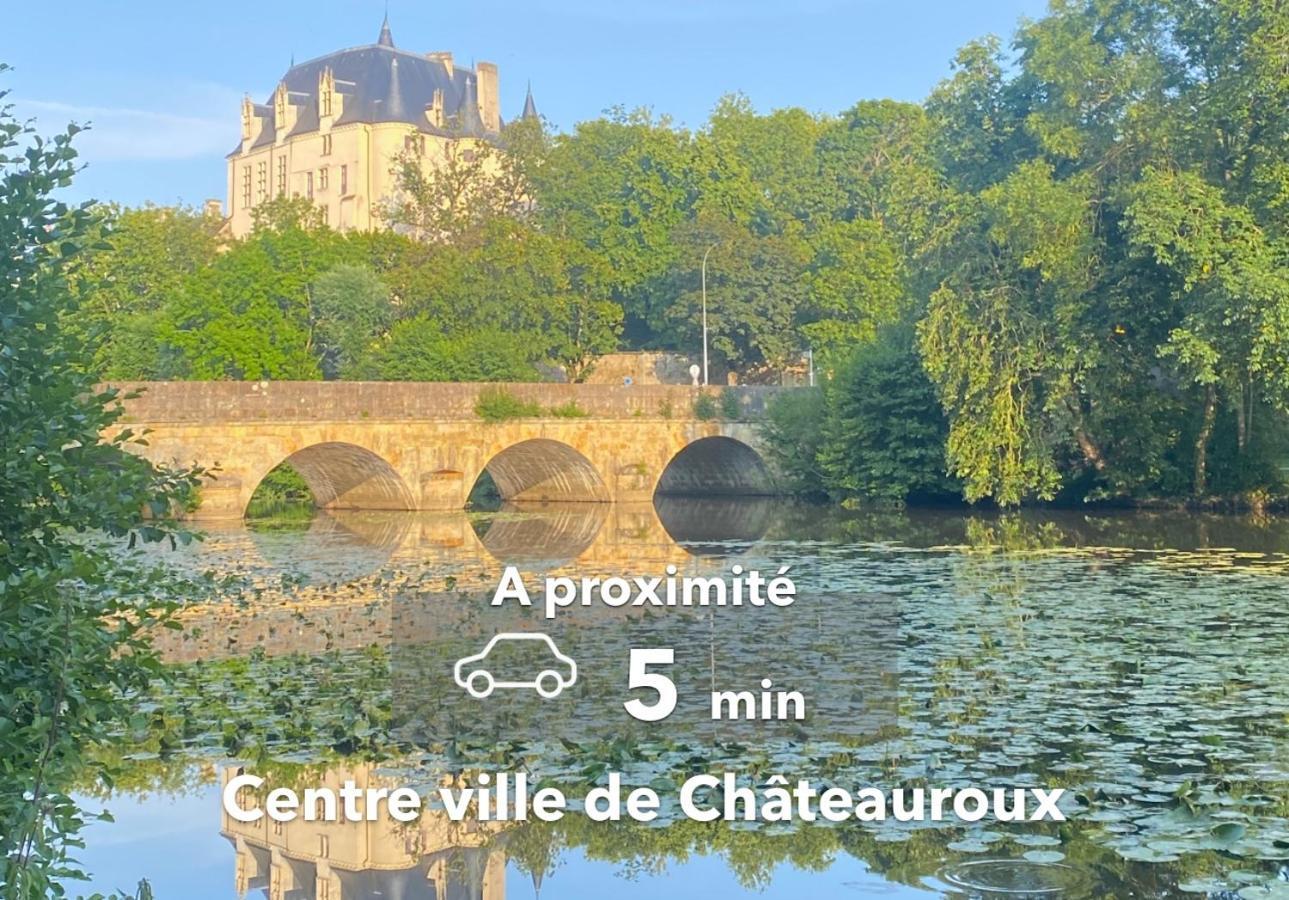 Le Haussmann ⸱ Stationnement Gratuit ⸱ Fibre Apartment Deols Ngoại thất bức ảnh