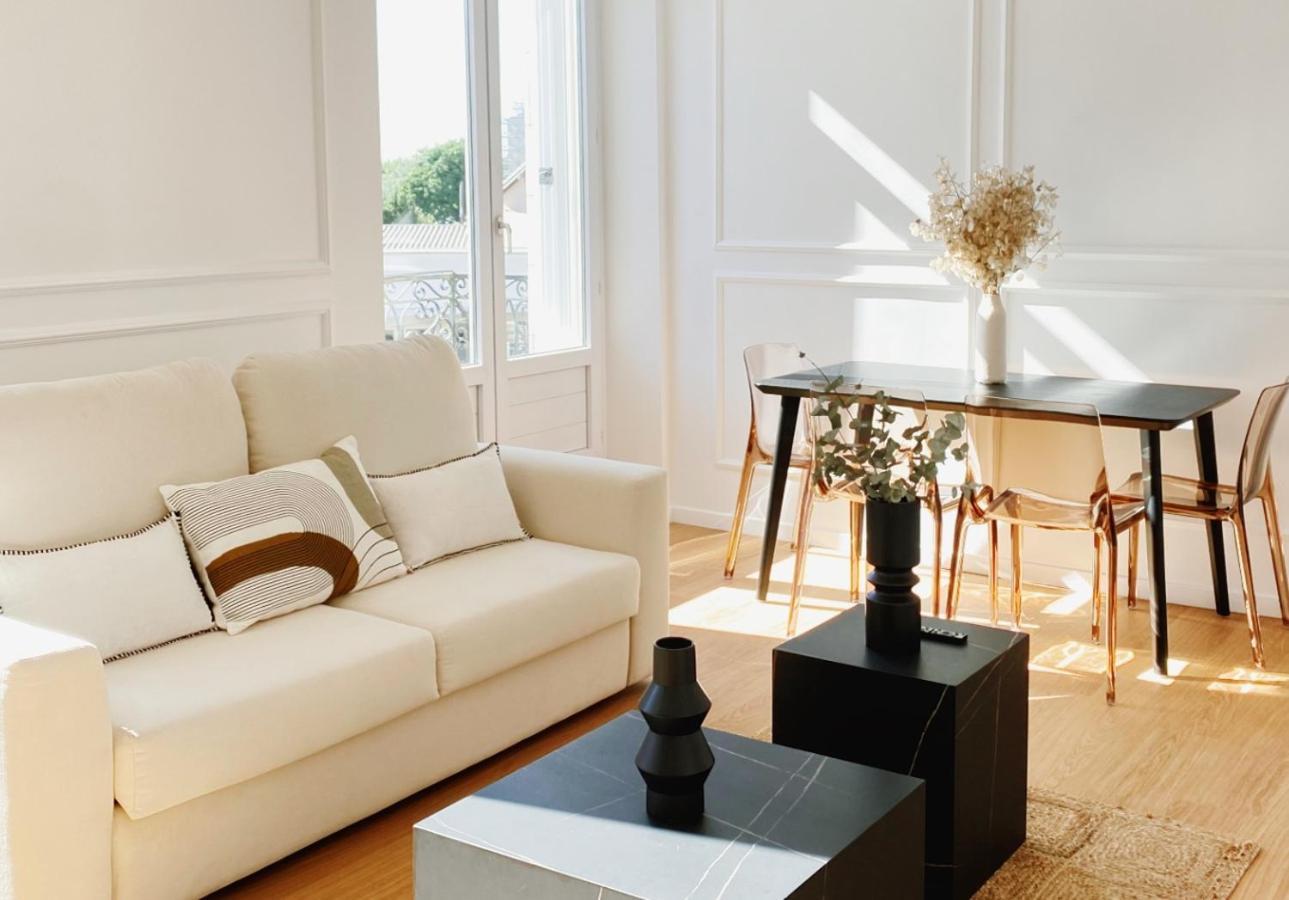 Le Haussmann ⸱ Stationnement Gratuit ⸱ Fibre Apartment Deols Ngoại thất bức ảnh